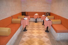 Amra Palace International Hotel