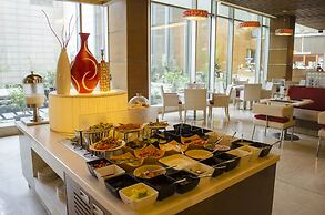 Radisson Blu Hotel Greater Noida