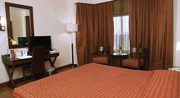 The Retreat Hotel & Convention Centre