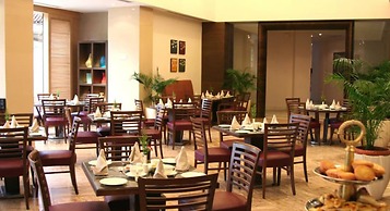 The Retreat Hotel & Convention Centre