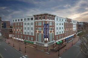Hampton Inn Portland Downtown - Waterfront