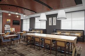 Hampton Inn Portland Downtown - Waterfront