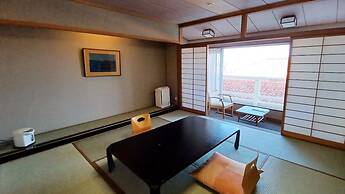 Kamogawa Grand Hotel