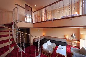 Kamogawa Grand Hotel