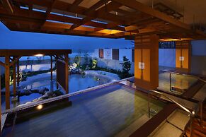 Kamogawa Grand Hotel