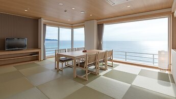 Kamogawa Grand Hotel