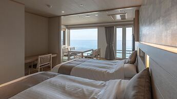 Kamogawa Grand Hotel