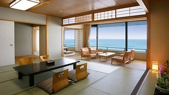 Kamogawa Grand Hotel