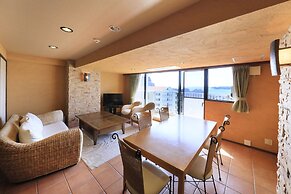 Katsuura Hilltop Hotel & Residence
