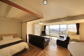 Katsuura Hilltop Hotel & Residence
