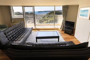 Katsuura Hilltop Hotel & Residence