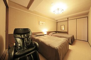 Katsuura Hilltop Hotel & Residence