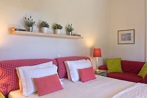 Isabella Country House