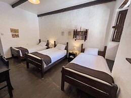 El Albergue Ollantaytambo