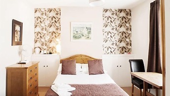 Park Lodge Guest House