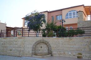 Maria's Filoxenia Suites