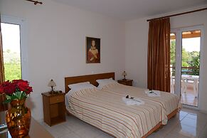 Maria's Filoxenia Suites