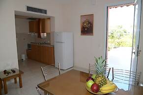 Maria's Filoxenia Suites