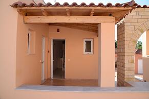 Maria's Filoxenia Suites