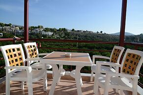 Maria's Filoxenia Suites