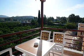 Maria's Filoxenia Suites