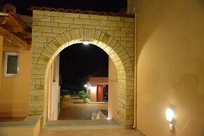 Maria's Filoxenia Suites