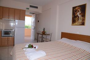 Maria's Filoxenia Suites