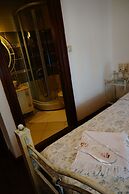 Hotel Des Etrangers - Special Class