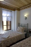 Hotel Des Etrangers - Special Class