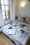 Hotel Des Etrangers - Special Class