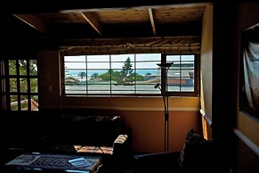 Sandcastle Apartments cc