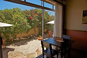 Sandcastle Apartments cc