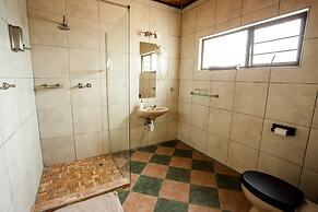 Sandcastle Apartments cc