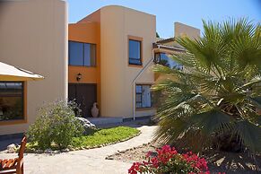 Sandcastle Apartments cc