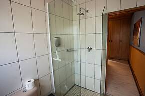 Sandcastle Apartments cc