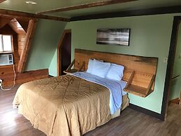 Mountain Trail Lodge & Vacation Rentals