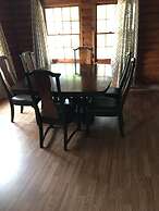 Mountain Trail Lodge & Vacation Rentals