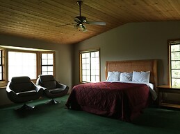Mountain Trail Lodge & Vacation Rentals