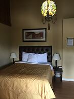 Mountain Trail Lodge & Vacation Rentals