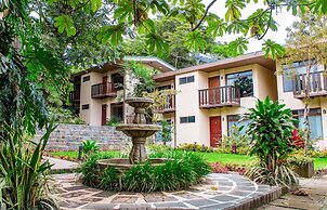 Monteverde Country Lodge