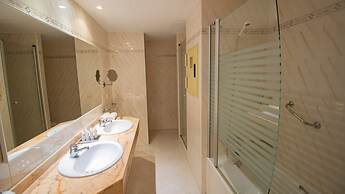 Golden Taurus Aquapark Resort