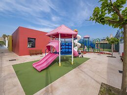 Golden Taurus Aquapark Resort