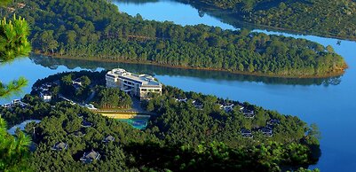 Dalat Edensee Lake Resort & Spa