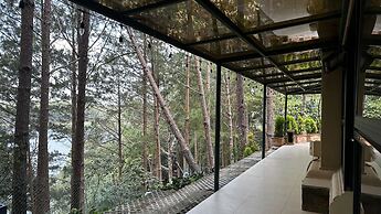 Dalat Edensee Lake Resort & Spa