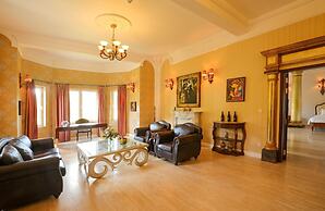 Dalat Edensee Lake Resort & Spa