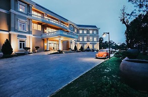 Dalat Edensee Lake Resort & Spa
