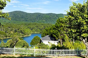 Dalat Edensee Lake Resort & Spa