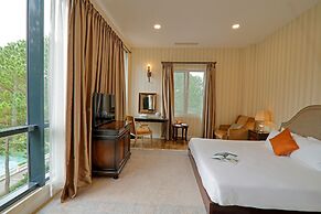 Dalat Edensee Lake Resort & Spa