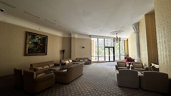 Dalat Edensee Lake Resort & Spa