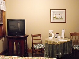 Empire House Hotel